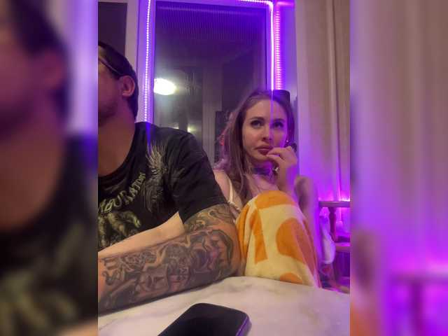 Letti28 from BongaCams