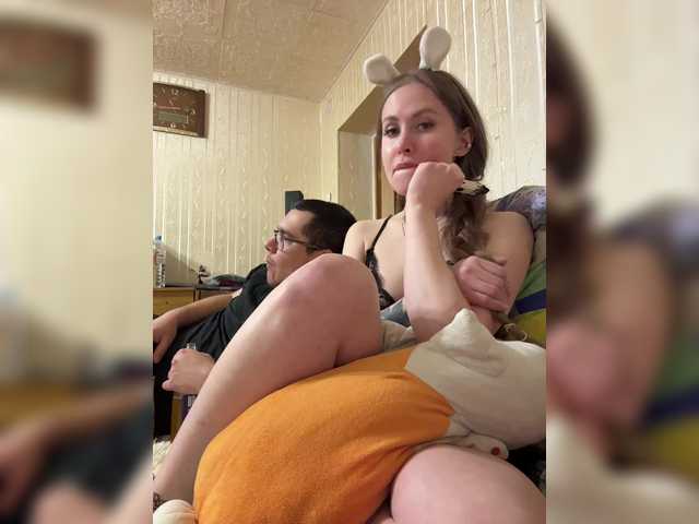 Letti28's BongaCams show and profile