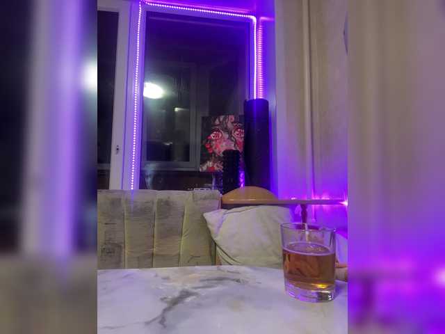 Letti28 from BongaCams