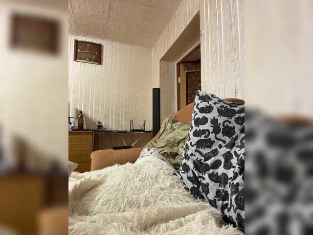 Letti28's BongaCams show and profile