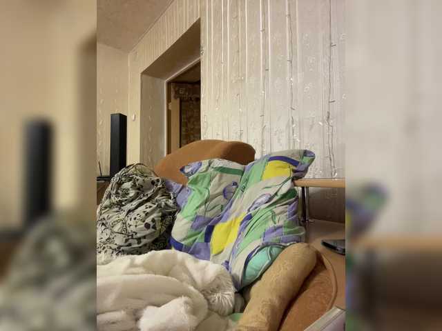 Letti28's BongaCams show and profile