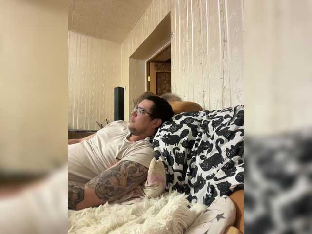 Letti28's BongaCams show and profile