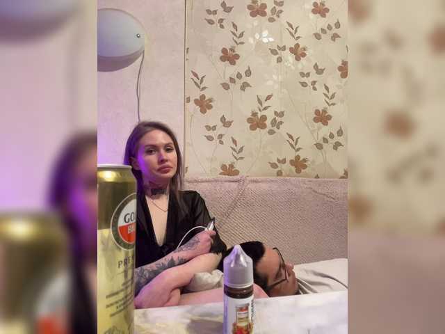 Letti28's BongaCams show and profile