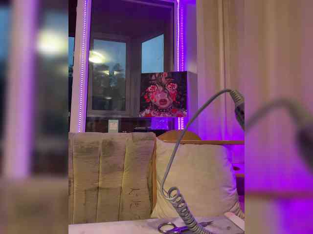 Letti28 Live Webcam on BongaCams