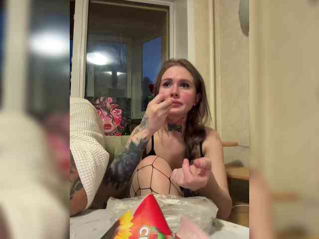 Letti28 Live Webcam on BongaCams