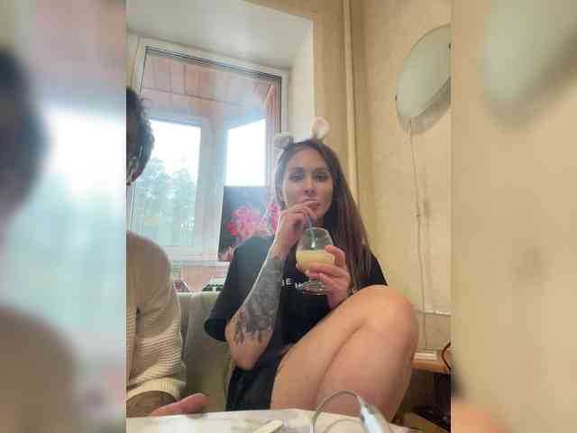 real live cam Letti28