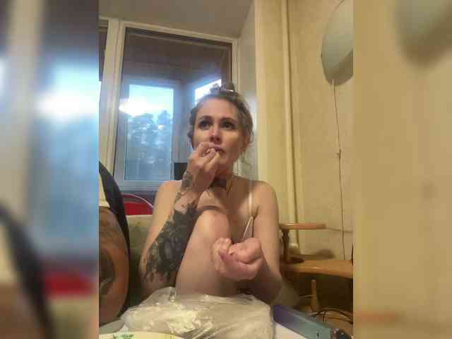 live cam to cam Letti28
