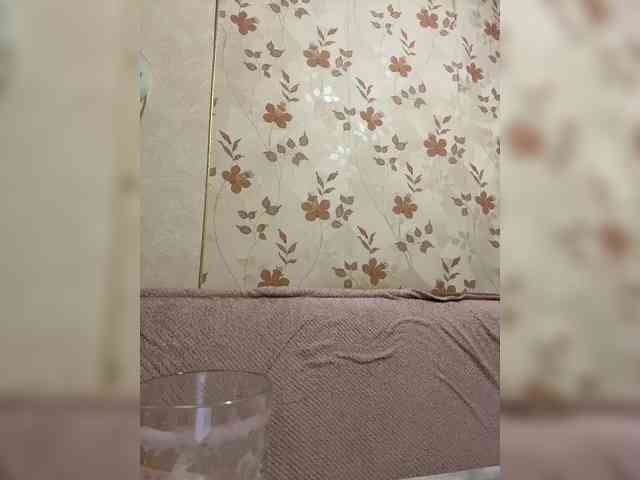 Letti28 Live Webcam on BongaCams