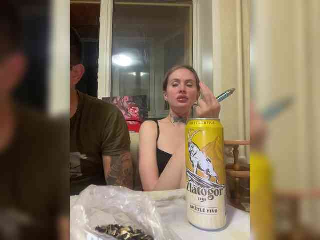 Letti28 Live Webcam on BongaCams
