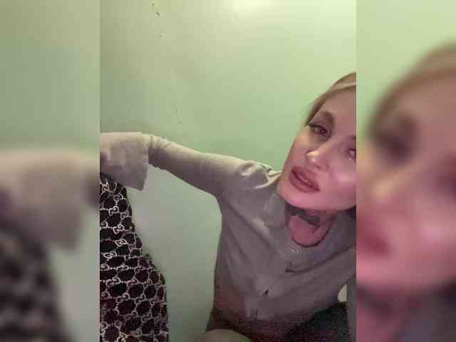 nude live webcam Letti28