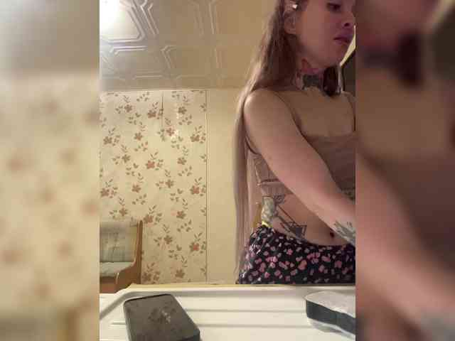 real live cam Letti28