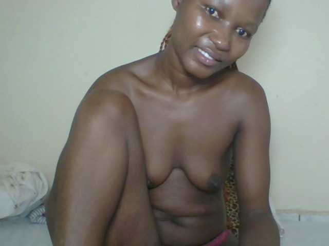 Ebonycutegal's BongaCams show and profile