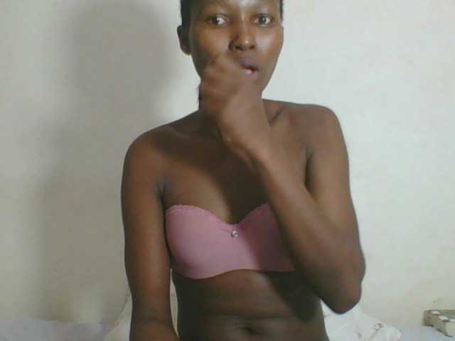 Ebonycutegal webcam bongacams model stream image