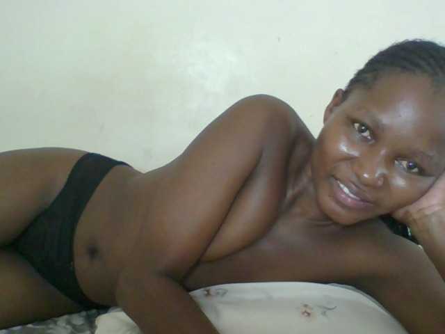 Ebonycutegal's BongaCams show and profile