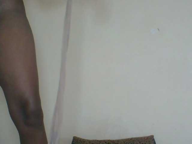 Ebonycutegal's BongaCams show and profile