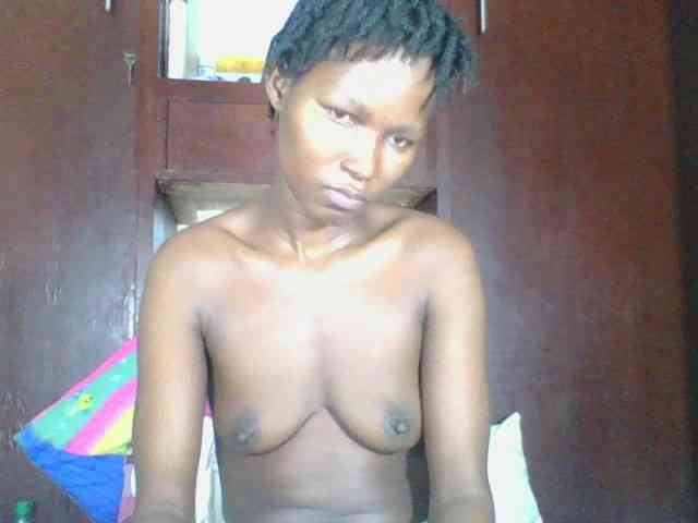 Ebonycutegal webcam