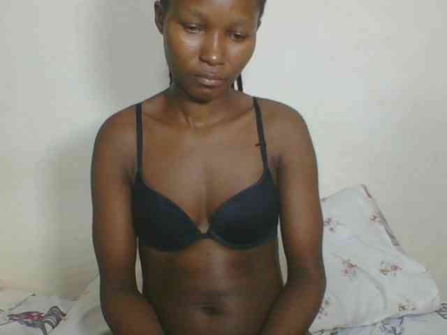 Ebonycutegal webcam