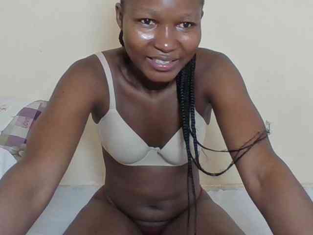 Ebonycutegal webcam