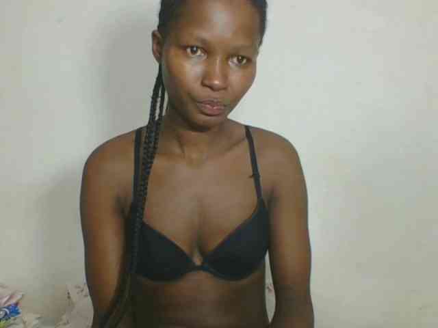 Ebonycutegal webcam