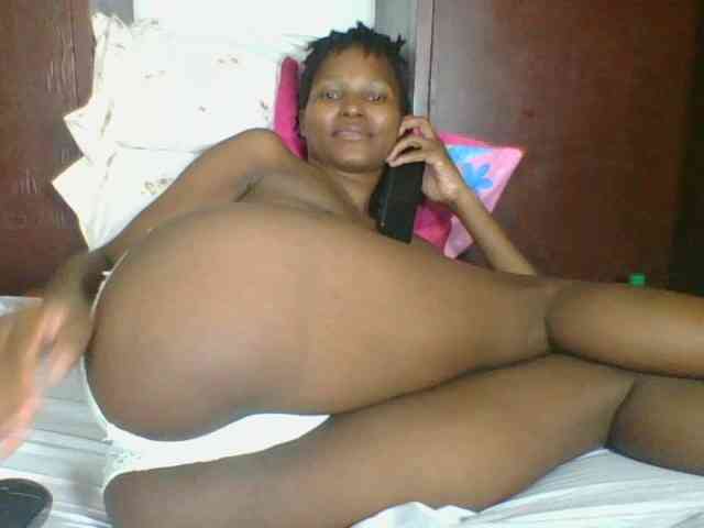 Ebonycutegal webcam