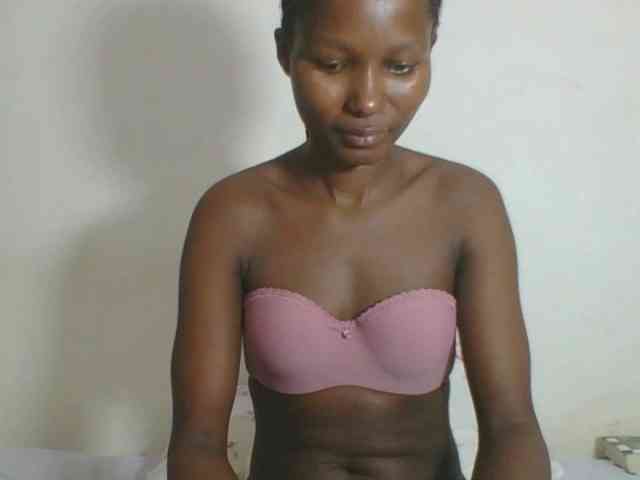 Ebonycutegal webcam