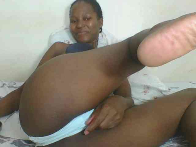 Ebonycutegal webcam