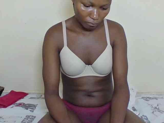 Ebonycutegal webcam