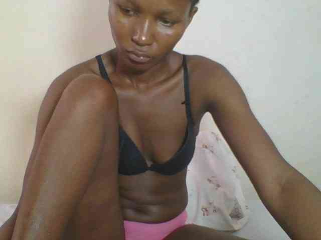 Ebonycutegal webcam