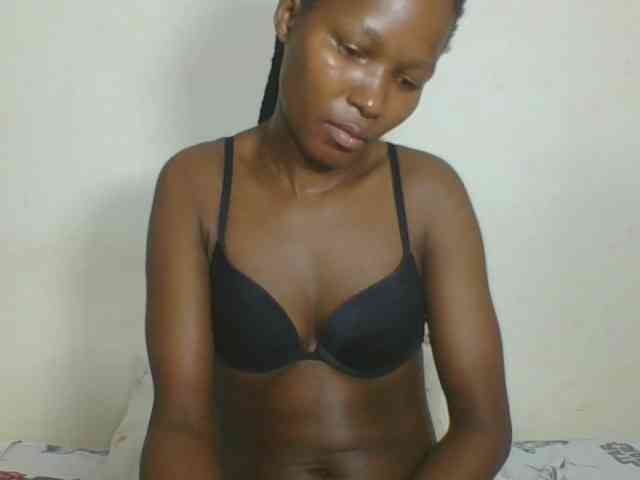 Ebonycutegal webcam