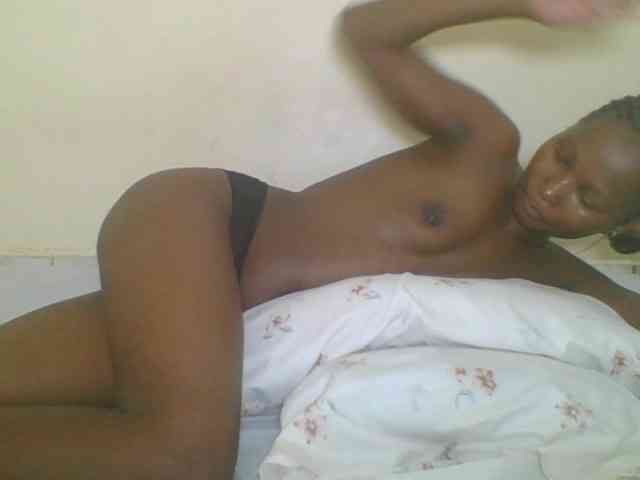 Ebonycutegal Ebonycutegal