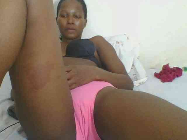 Ebonycutegal webcam