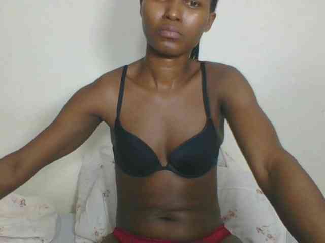 Ebonycutegal webcam