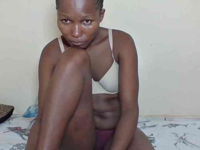 Ebonycutegal webcam