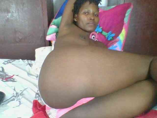 Ebonycutegal webcam
