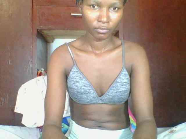 Ebonycutegal webcam