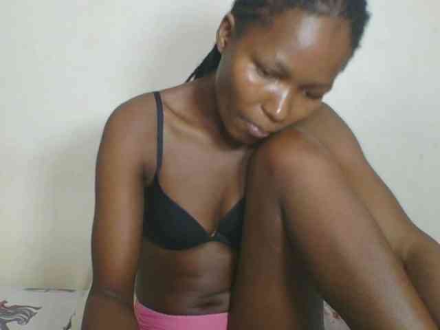 Ebonycutegal webcam