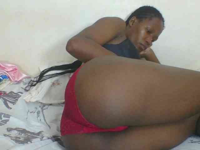 Ebonycutegal webcam