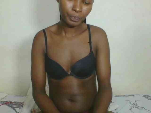 Ebonycutegal webcam