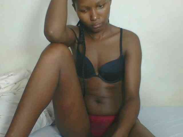 Ebonycutegal webcam