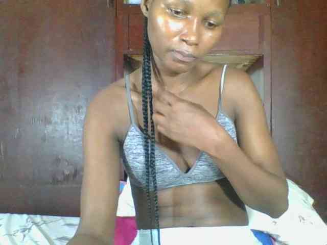 Ebonycutegal webcam