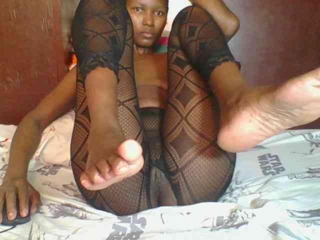 Ebonycutegal webcam