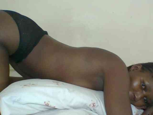 Ebonycutegal Ebonycutegal