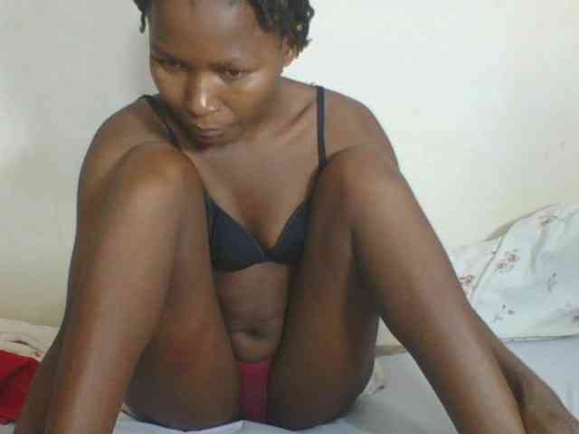 Ebonycutegal webcam