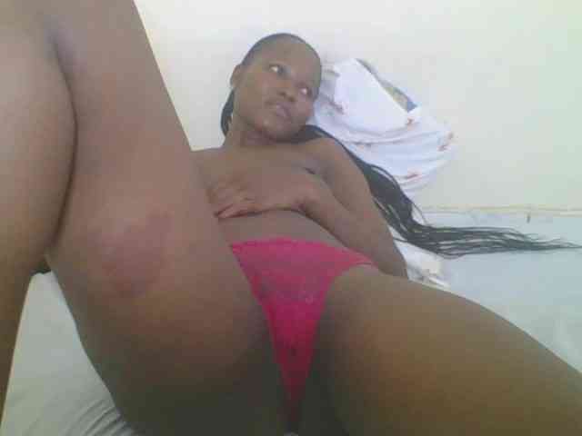 Ebonycutegal Ebonycutegal