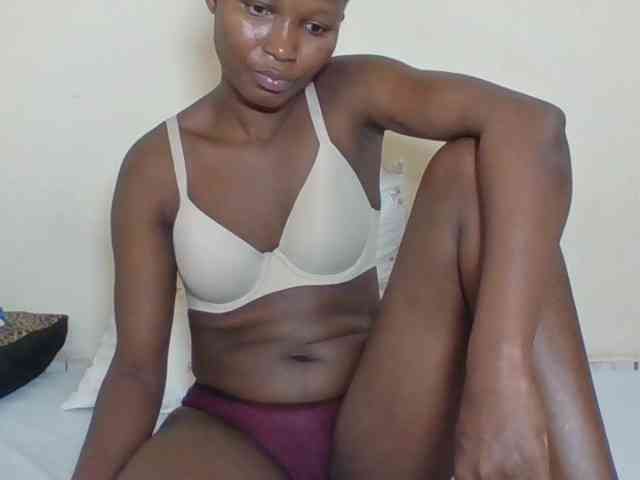 Ebonycutegal webcam