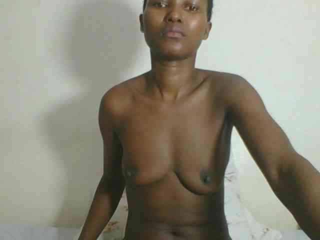 Ebonycutegal webcam