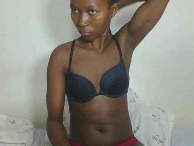 Ebonycutegal webcam