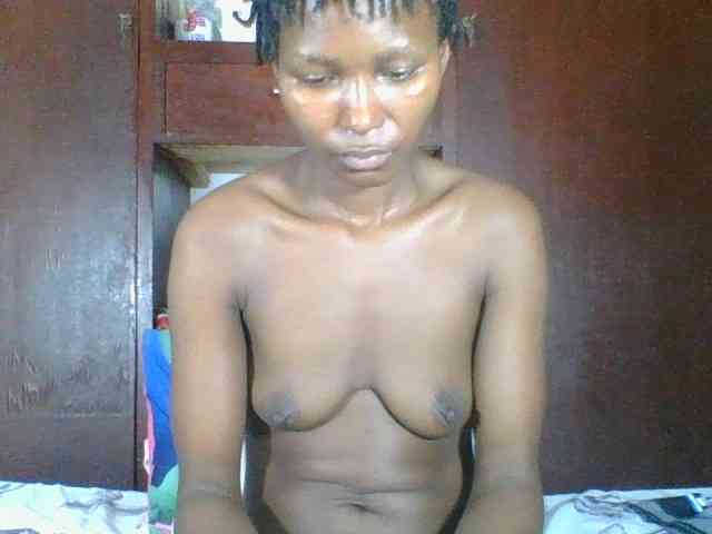 Ebonycutegal webcam