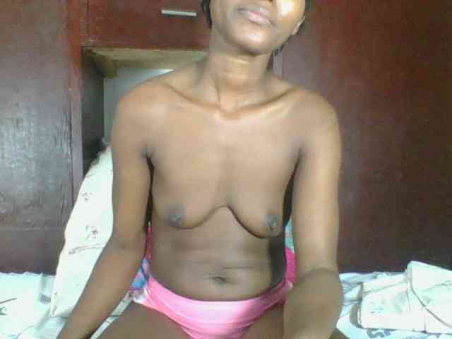 Ebonycutegal webcam