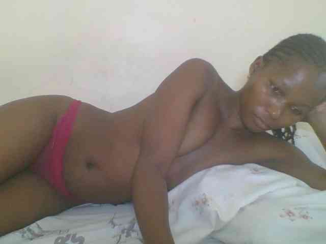 Ebonycutegal Ebonycutegal